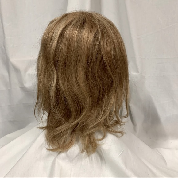 HAIR - Golden Colored Shoulder Length Wig with Bangs - Picture 4 of 10